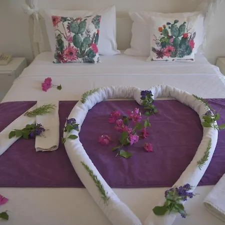 Kemerlihan Deluxe Hotel