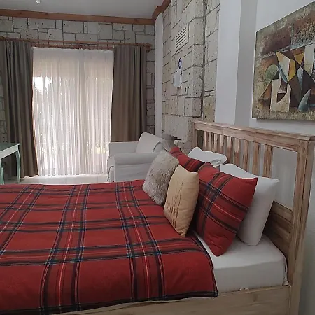 Otel Kemerlihan Deluxe 2*