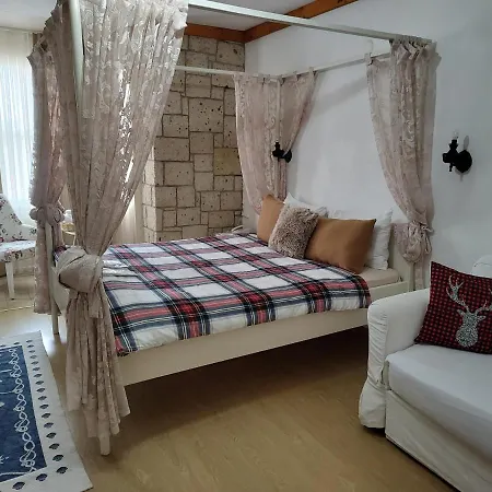 Kemerlihan Deluxe 2* Alaçatı