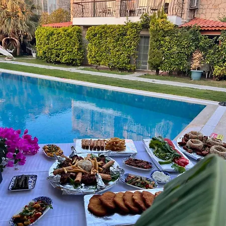 Otel Kemerlihan Deluxe 2*