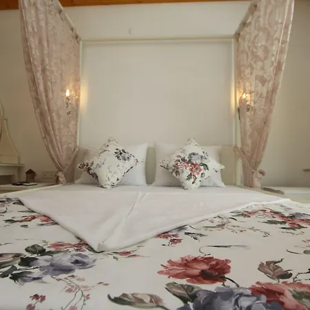 Hotel Kemerlihan Deluxe