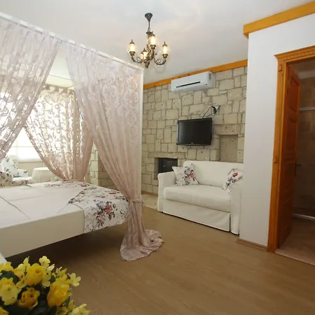 Kemerlihan Deluxe Otel