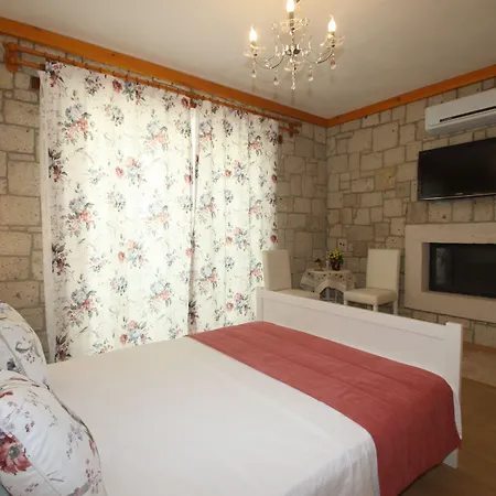 Kemerlihan Deluxe Otel