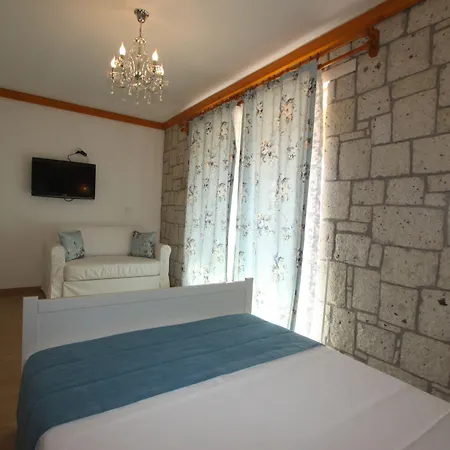 Kemerlihan Deluxe Hotel