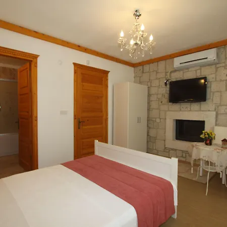 Otel Kemerlihan Deluxe 2*