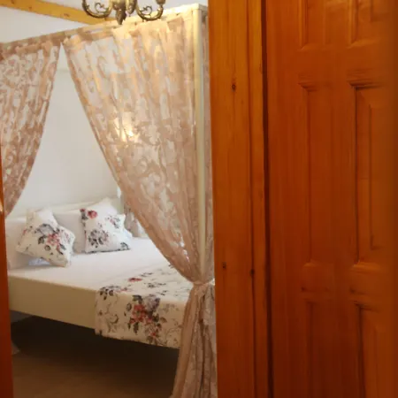 Kemerlihan Deluxe Hotel